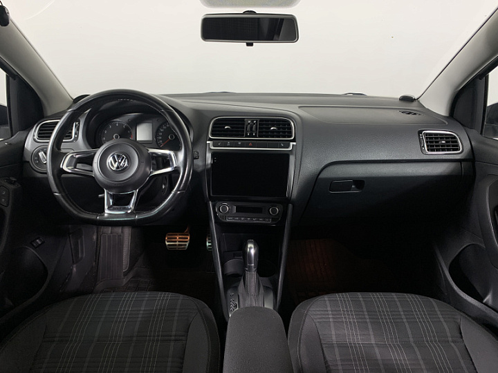 VOLKSWAGEN Polo 1.4, 2016 года, Робот, БЕЛЫЙ