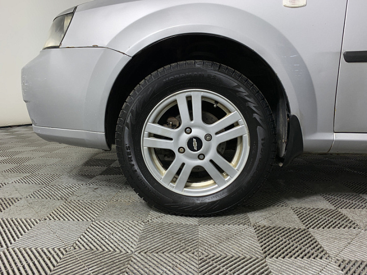 CHEVROLET Lacetti 1.6, 2009 года, Механика, Серебристый