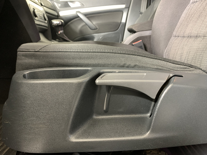 SKODA Octavia 1.8, 2010 года, Робот, СЕРЫЙ