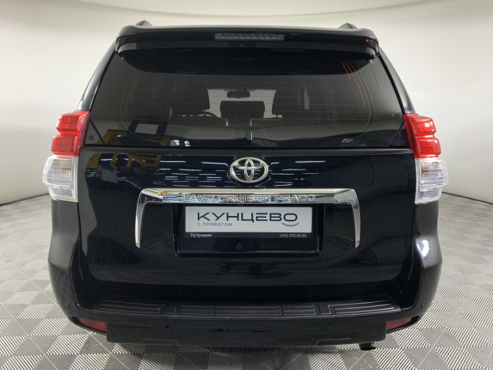 TOYOTA Land Cruiser Prado 3, 2013 года, Автоматическая, ЧЕРНЫЙ
