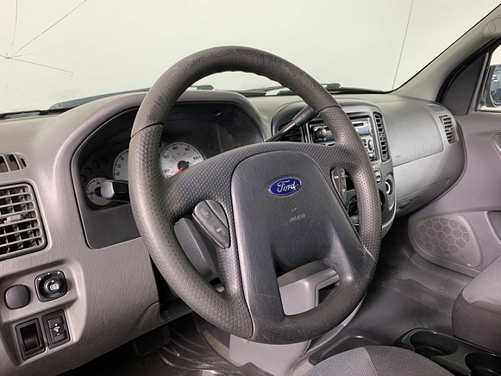 FORD Escape 3, 2002 года, Автоматическая, ЧЕРНЫЙ