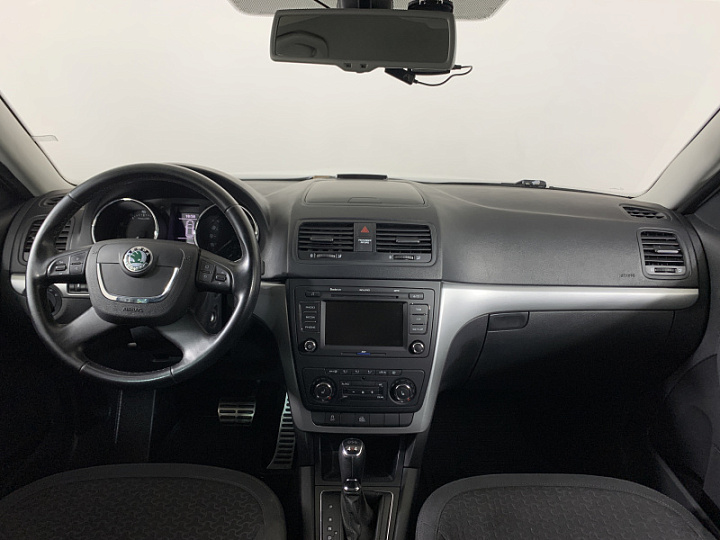 SKODA Yeti 1.8, 2013 года, Робот, БЕЛЫЙ