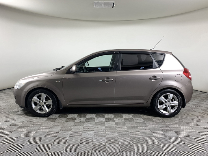 KIA Ceed 1.6, 2008 года, Автоматическая, Серо-бежевый