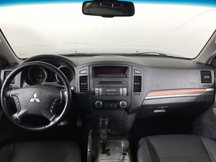 MITSUBISHI Pajero 3.8, 2007 года, Автоматическая, Серебристый
