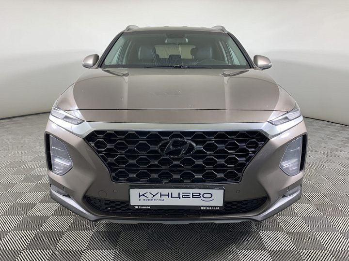 Hyundai Santa Fe 2.2, 2019 года, Автоматическая, Серо-бежевый