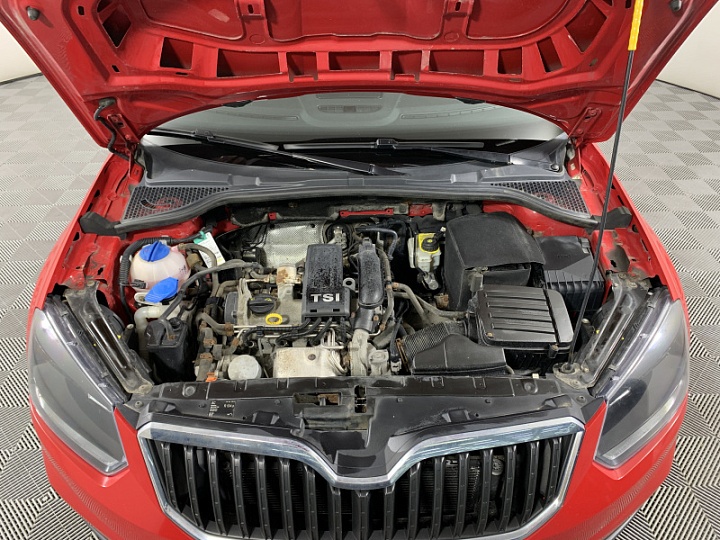 SKODA Yeti 1.2, 2014 года, Робот, КРАСНЫЙ