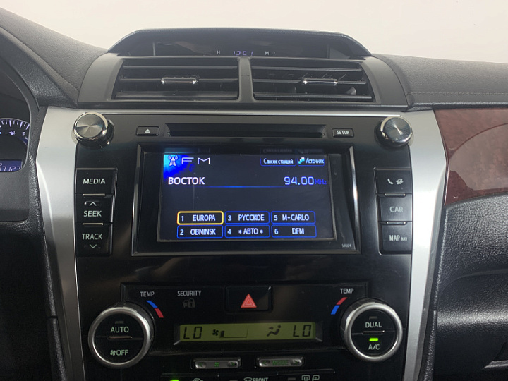 TOYOTA Camry 2.5, 2013 года, Автоматическая, БЕЛЫЙ
