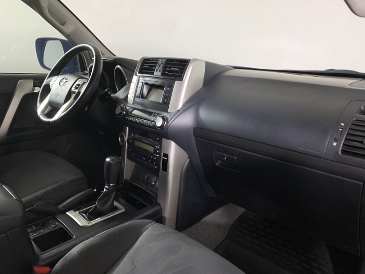 TOYOTA Land Cruiser Prado 3, 2013 года, Автоматическая, ЧЕРНЫЙ