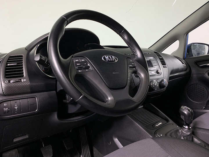KIA Cerato 1.6, 2013 года, Механика, СИНИЙ