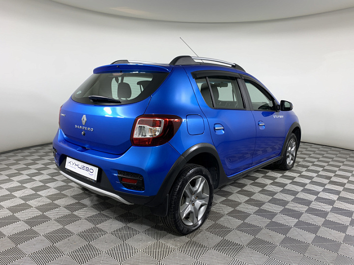 RENAULT Sandero 1.6, 2019 года, Механика, Светло-синий