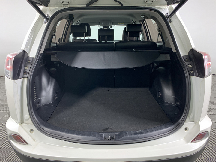 TOYOTA RAV4 2, 2016 года, Автоматическая, БЕЛЫЙ