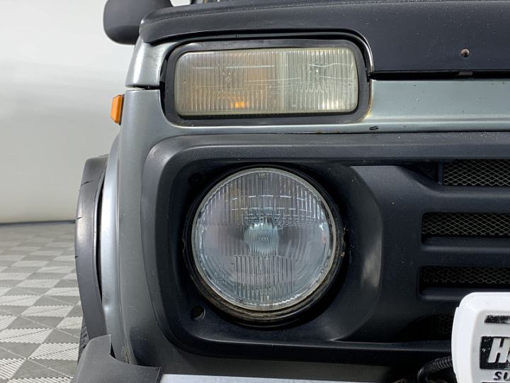 ВАЗ 2131 (4x4) «Нива» 1.7, 2007 года, Механика, Серо-зеленый