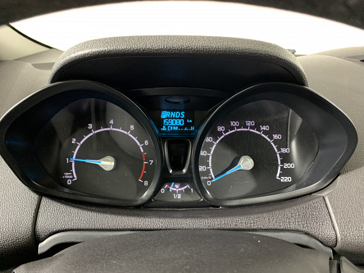 FORD EcoSport 1.6, 2015 года, Робот, ЧЕРНЫЙ