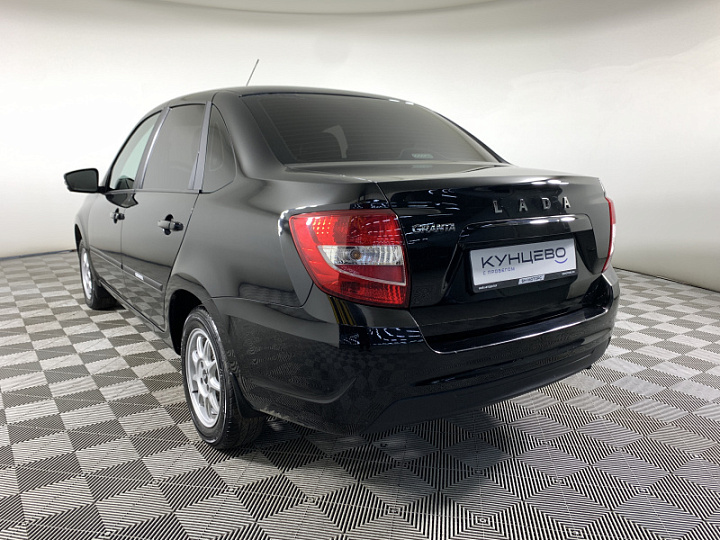 Lada Granta 1.6, 2023 года, Механика, ЧЕРНЫЙ