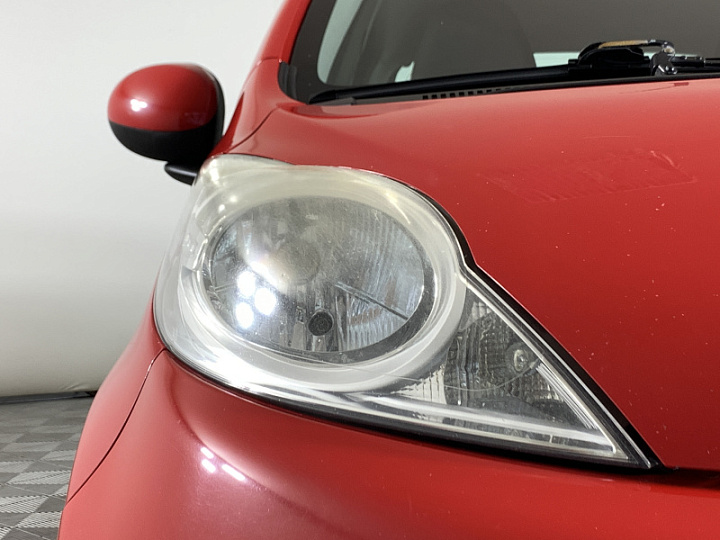 PEUGEOT 107 1, 2012 года, Робот, КРАСНЫЙ
