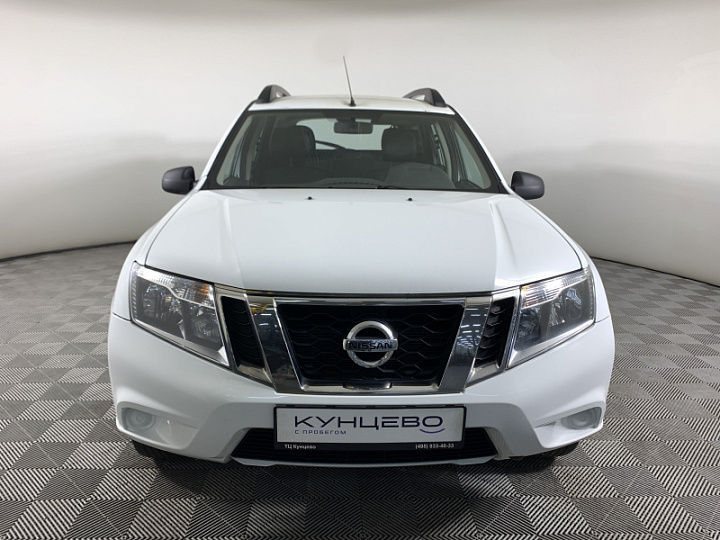 NISSAN Terrano 1.6, 2014 года, Механика, БЕЛЫЙ