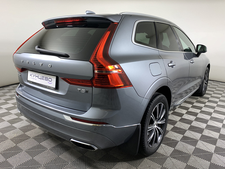 Volvo XC60 2, 2021 года, Автоматическая, Серый