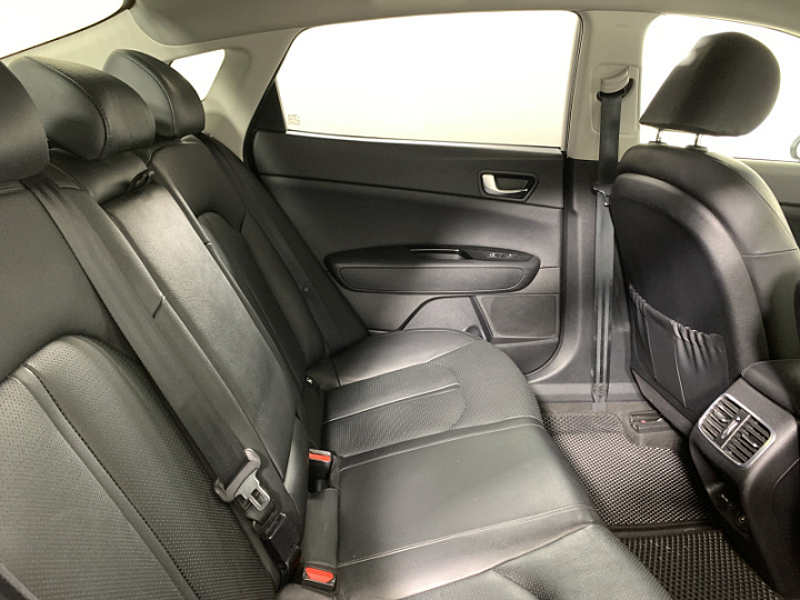 KIA Optima 2, 2016 года, Автоматическая, БЕЛЫЙ