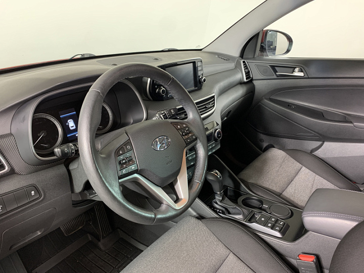 HYUNDAI Tucson 2, 2019 года, Автоматическая, КРАСНЫЙ