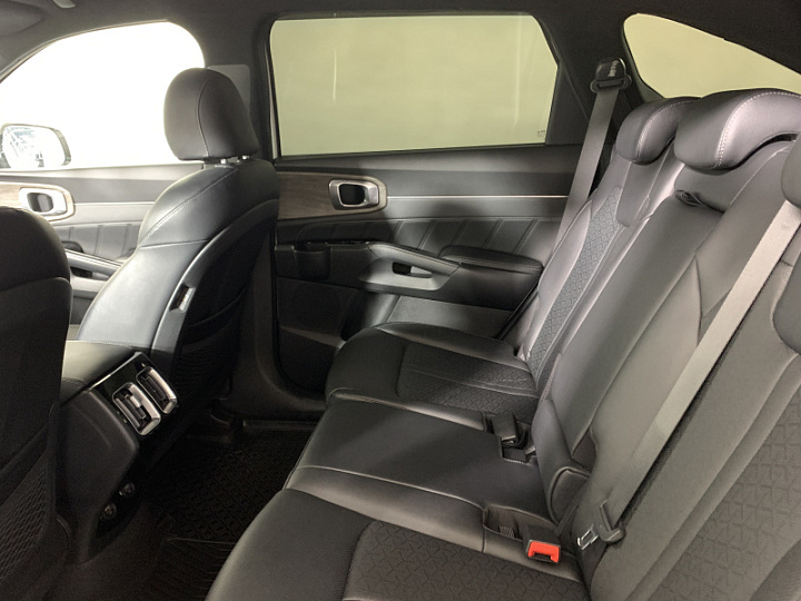 KIA Sorento 2.5, 2020 года, Автоматическая, БЕЛЫЙ