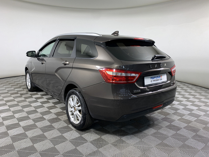 Lada Vesta 1.8, 2018 года, Механика, КОРИЧНЕВЫЙ