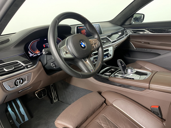BMW 7 серии 3, 2020 года, автоматическая, черный