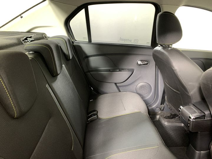 RENAULT Logan STEPWAY 1.6, 2022 года, Вариатор, КОРИЧНЕВЫЙ