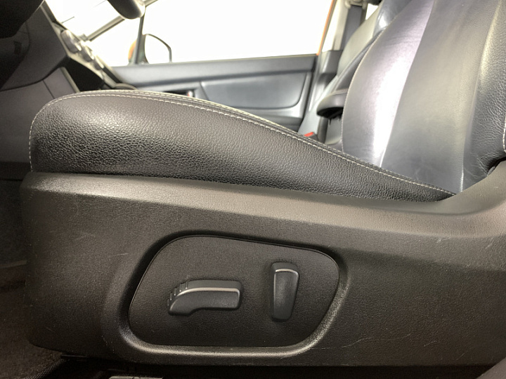 SUBARU XV 2, 2013 года, Вариатор, ОРАНЖЕВЫЙ