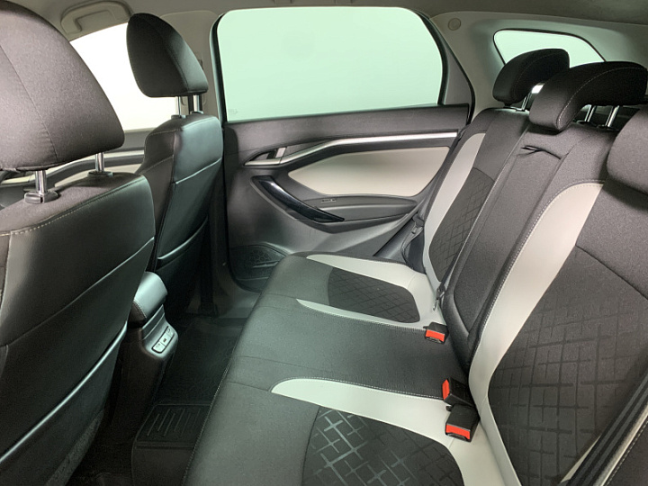 Lada Vesta 1.8, 2019 года, Робот, Серебристый