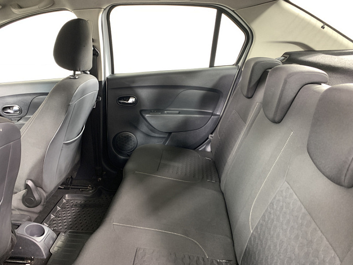 RENAULT Logan 1.6, 2018 года, Механика, БЕЛЫЙ