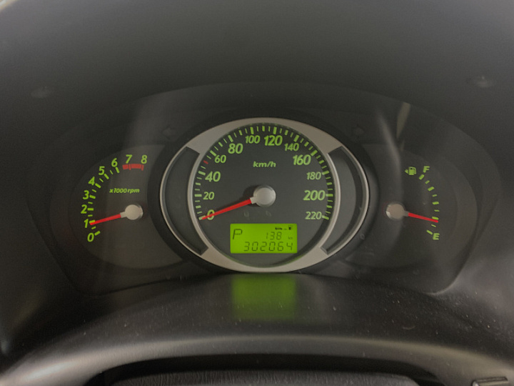 HYUNDAI Tucson 2, 2008 года, Автоматическая, Серебристый