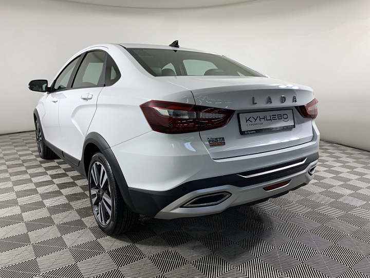 Lada Vesta 1.6, 2023 года, Механика, БЕЛЫЙ