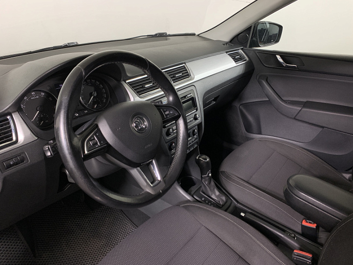 SKODA Rapid 1.6, 2014 года, Автоматическая, ЧЕРНЫЙ