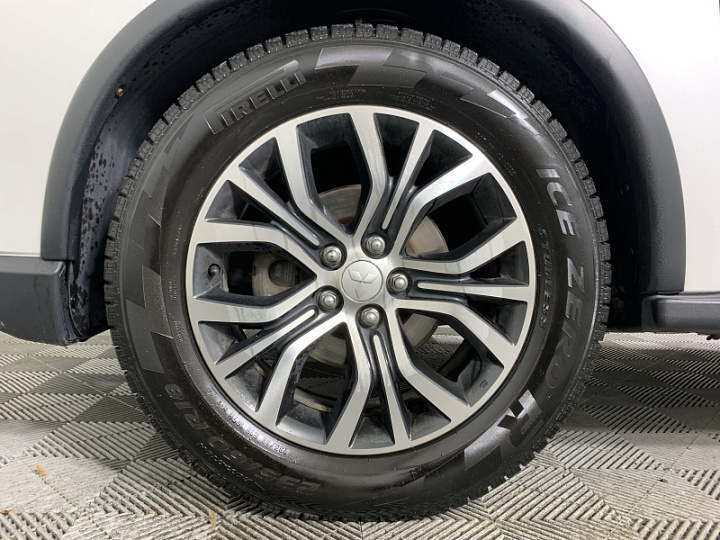 MITSUBISHI Outlander 2, 2018 года, Вариатор, БЕЛЫЙ