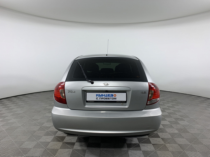 KIA Rio 1.5, 2004 года, Автоматическая, Серебристый