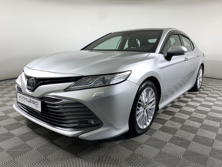 TOYOTA Camry 3.5, 2019 года, Автоматическая, Серебристый металлик