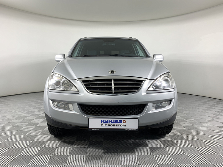 SSANGYONG Kyron 2.3, 2012 года, Автоматическая, Серебристый
