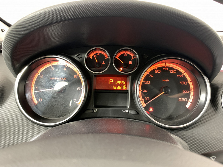PEUGEOT 408 1.6, 2013 года, Автоматическая, Серебристый