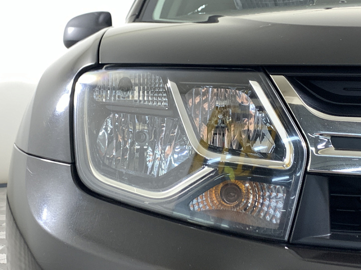RENAULT Duster 1.6, 2015 года, Механика, ЧЕРНЫЙ
