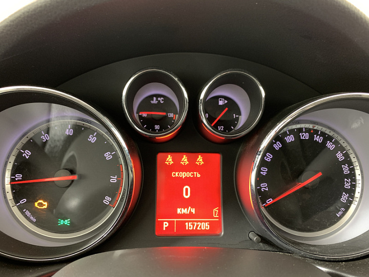 OPEL Insignia 2, 2011 года, Автоматическая, БЕЛЫЙ