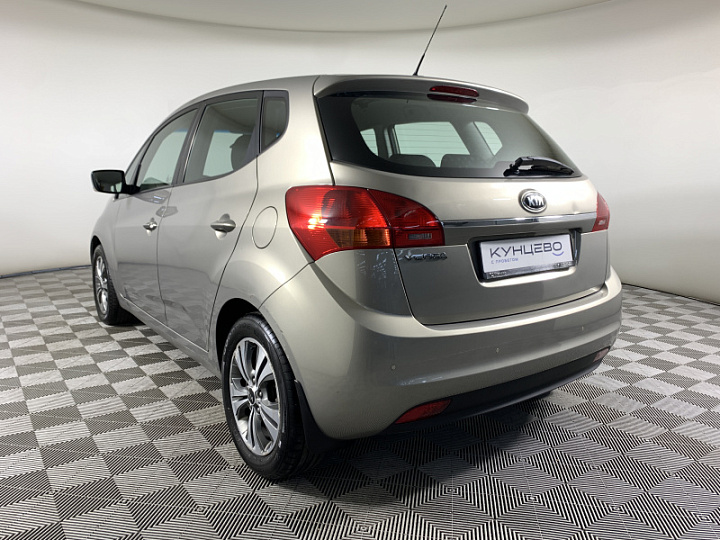 KIA Venga 1.6, 2014 года, Автоматическая, БЕЖЕВЫЙ