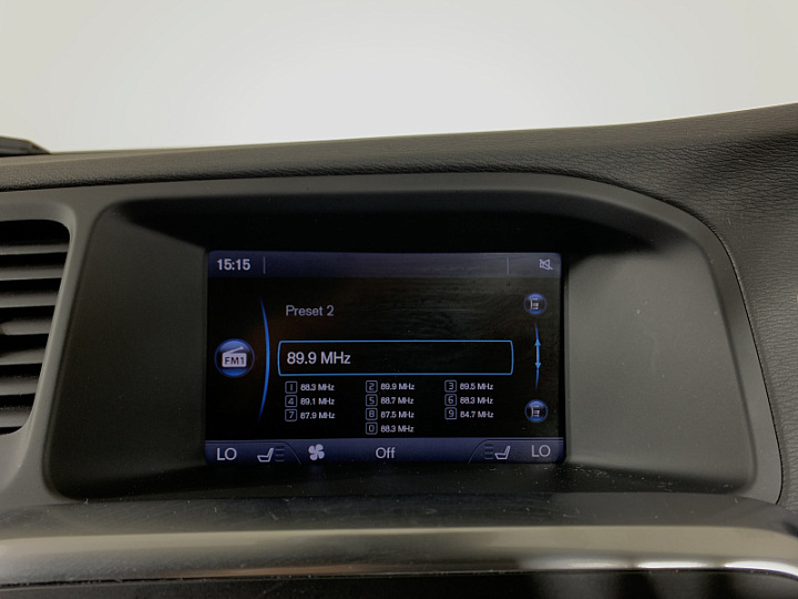 VOLVO V60 1.6, 2011 года, Автоматическая, СИНИЙ