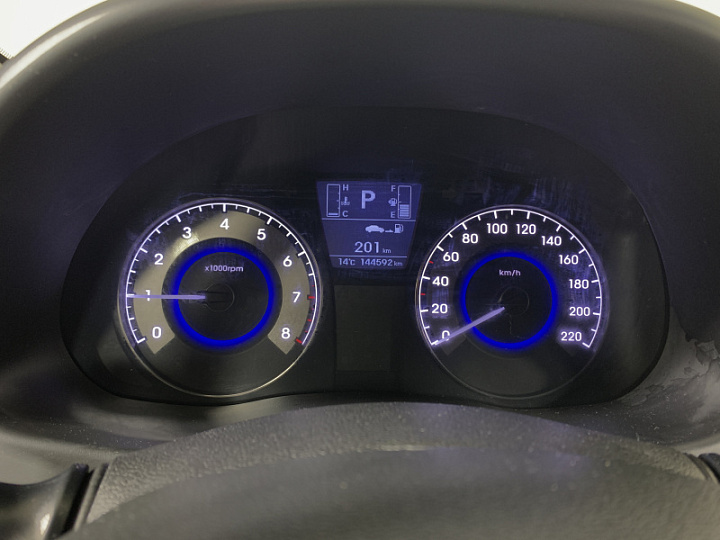 HYUNDAI Solaris 1.6, 2015 года, Автоматическая, ТЕМНО-СЕРЫЙ