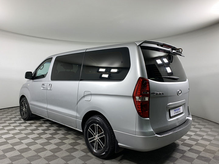 HYUNDAI Grand Starex 2.5, 2011 года, Автоматическая, СЕРЫЙ