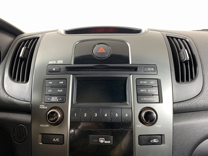 KIA Cerato 1.6, 2011 года, Автоматическая, ОРАНЖЕВЫЙ