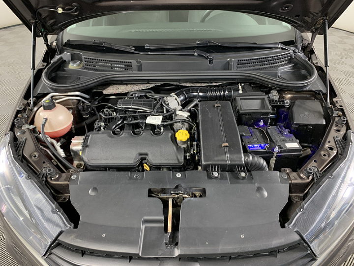 Lada Vesta 1.6, 2019 года, Механика, КОРИЧНЕВЫЙ