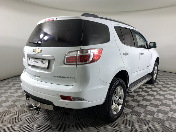 CHEVROLET TrailBlazer 3.6, 2012 года, Автоматическая, БЕЛЫЙ