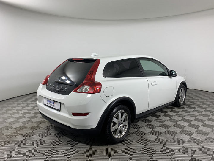 VOLVO C30 2, 2011 года, Автоматическая, БЕЛЫЙ