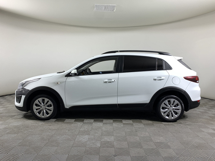 KIA Rio X-Line 1.4, 2018 года, Механика, БЕЛЫЙ