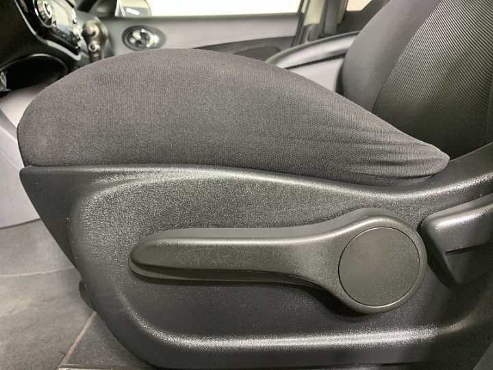 NISSAN Juke 1.6, 2013 года, Вариатор, БЕЛЫЙ